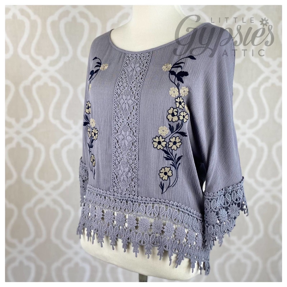 Little Grey Cottagecore Crochet and Lace Top - Picture 6 of 8
